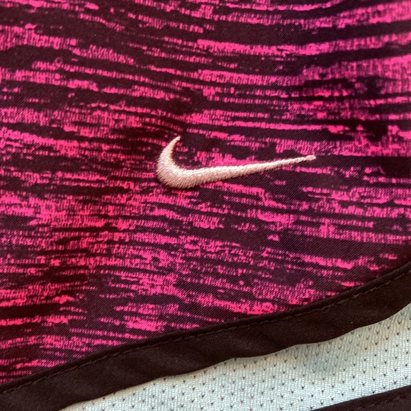 Nike running shorts - Picture 4 of 6